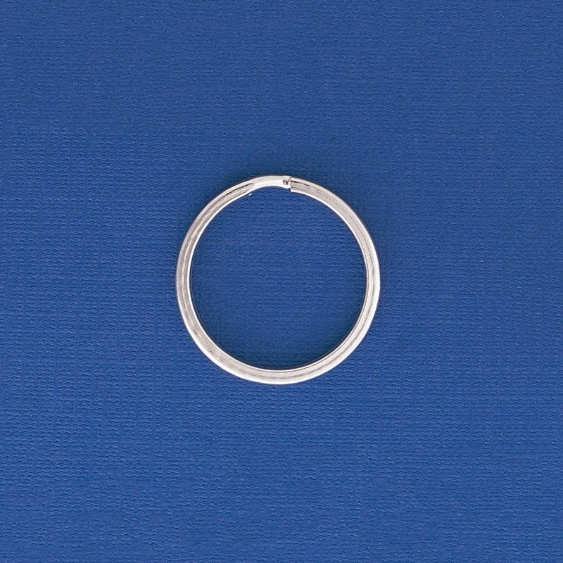 Flat keyring Outside Ø 30mm x thickness 2,7mm