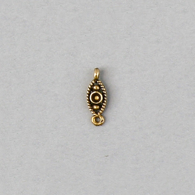 Filigree finding 17x6mm with a socket to strass