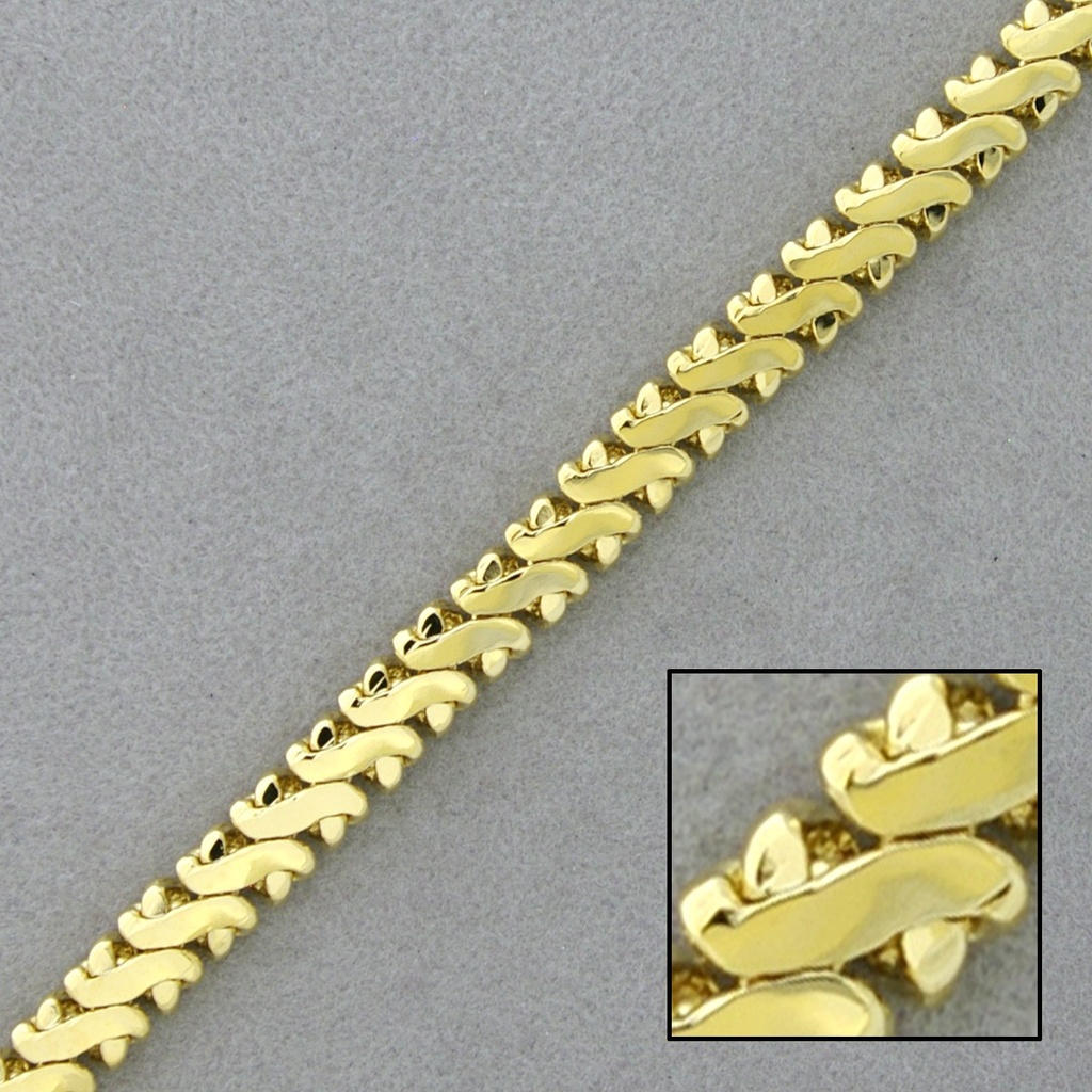 Flat brass chain width 5,6mm