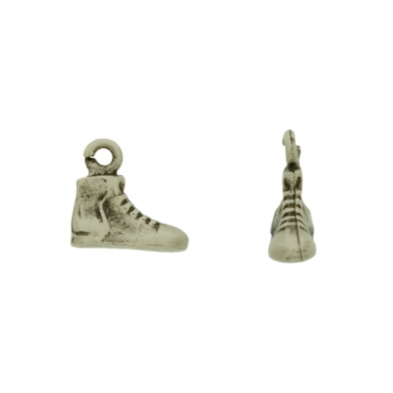 Shoe pendant 12x13mm
