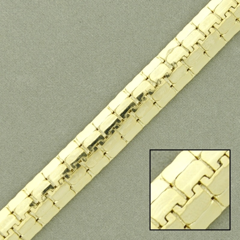 Flat brass chain width 8,6mm