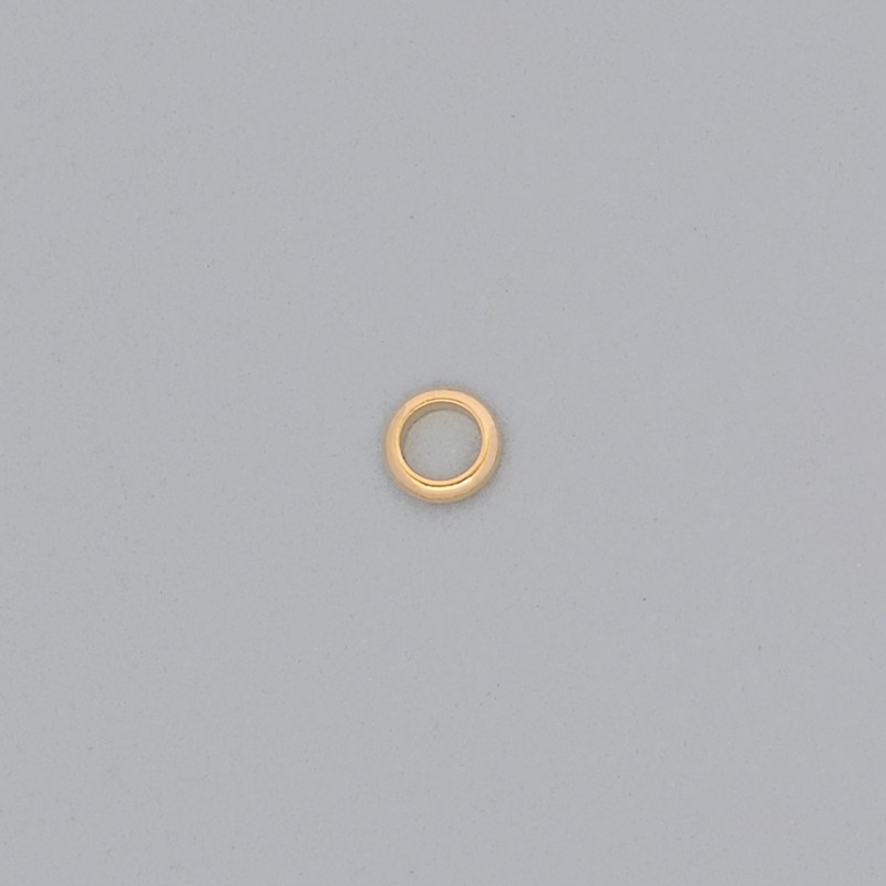 Brass ring Ø 4.8x1.5mm half round shape.
