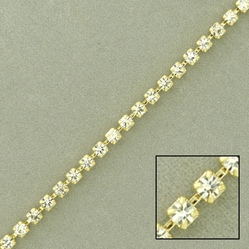 Chaîne en laiton strass taille PP18 (SS8,5). Largeur 2,6mm.
