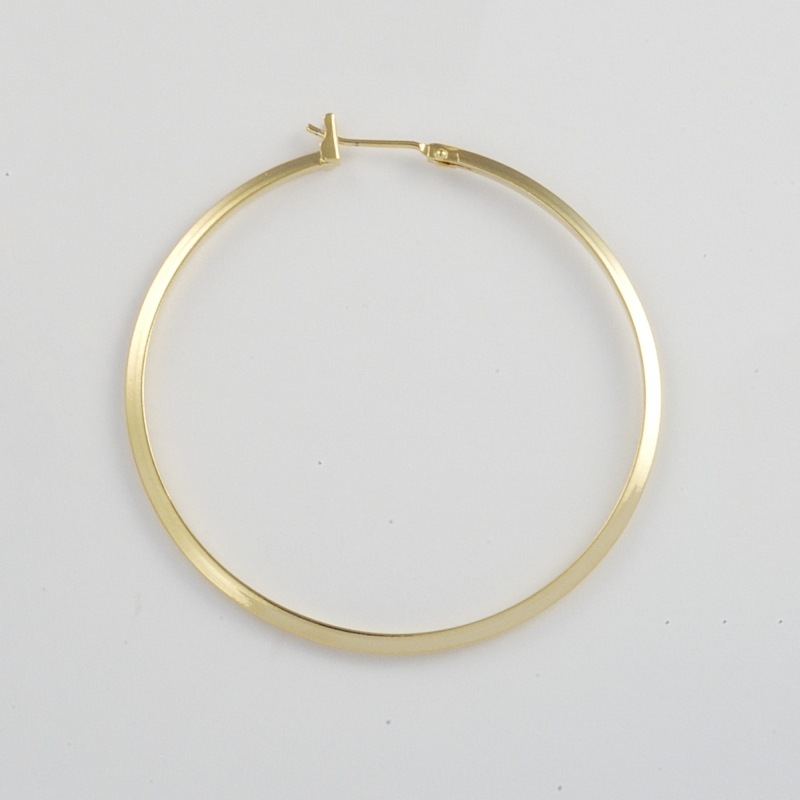 Triangular wire creole earring Ø50mm