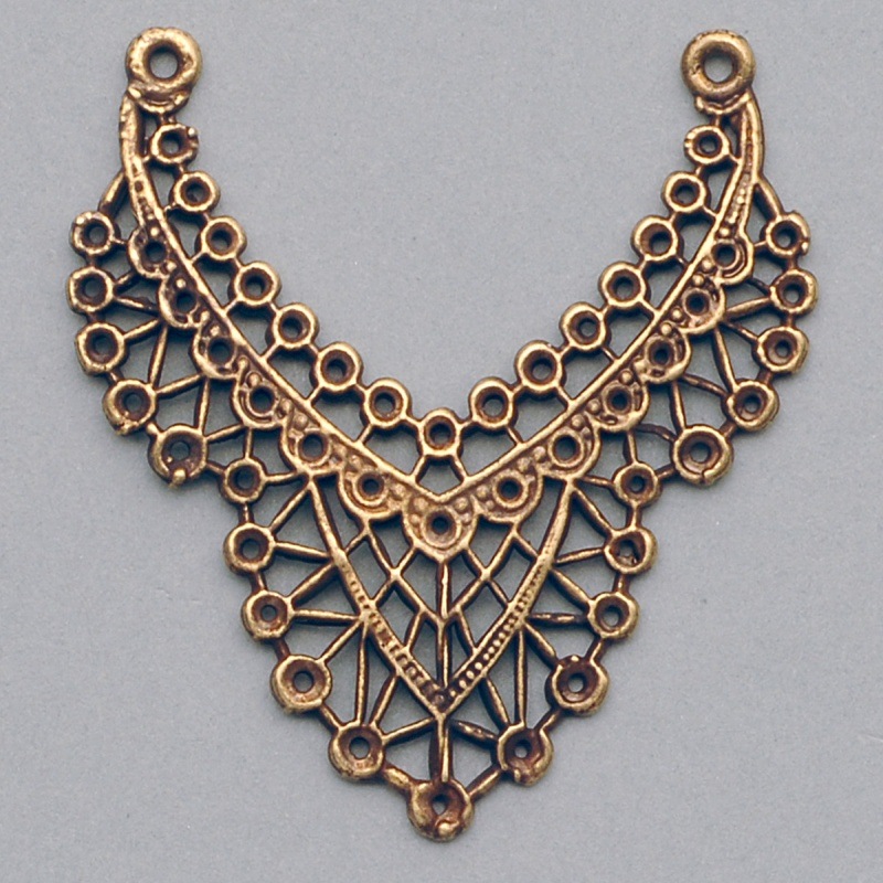 Filigree finding 42x40mm with 13 sockets to strass