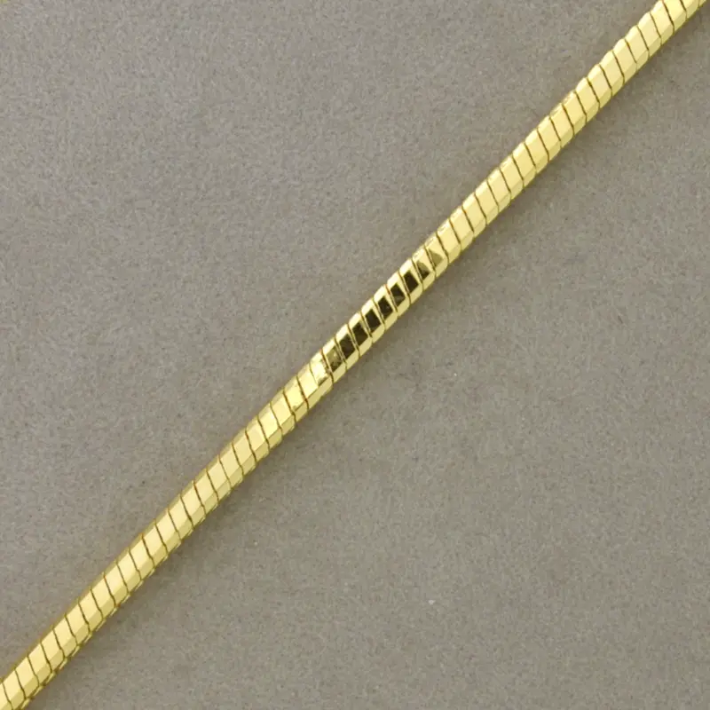 Chaîne en laiton serpent largeur 3,2mm laminée à 8 faces