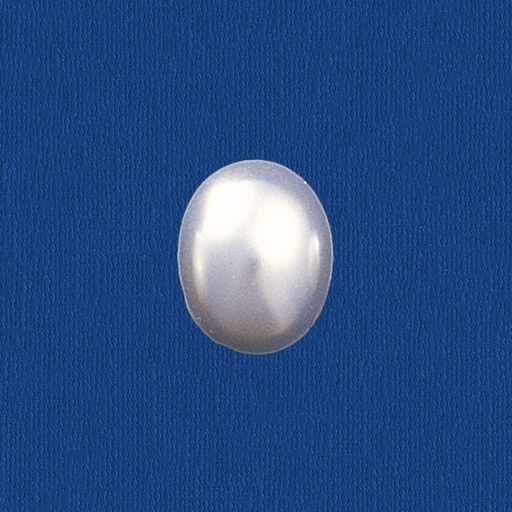 [435061100] Oval pearl flat base 8x10mm