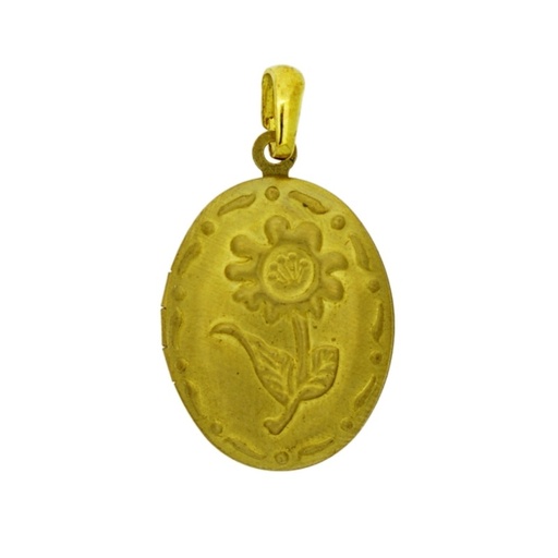 [117320000] Oval box pendant with a flower 30x18mm