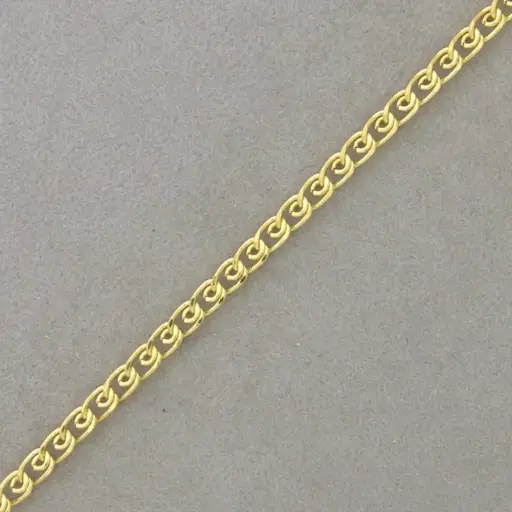 [526850000] Chaîne en laiton largeur 3,7mm.